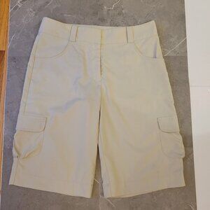 Nikegolf Beige Cargo Shorts With Pockets & Belt Loops Size 6P